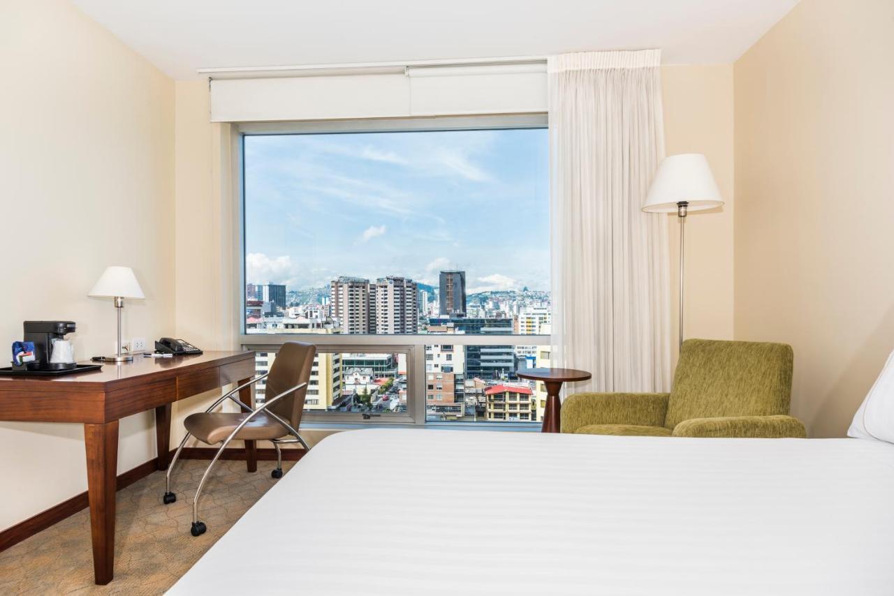 Holiday Inn Express Quito By Ihg Bagian luar foto