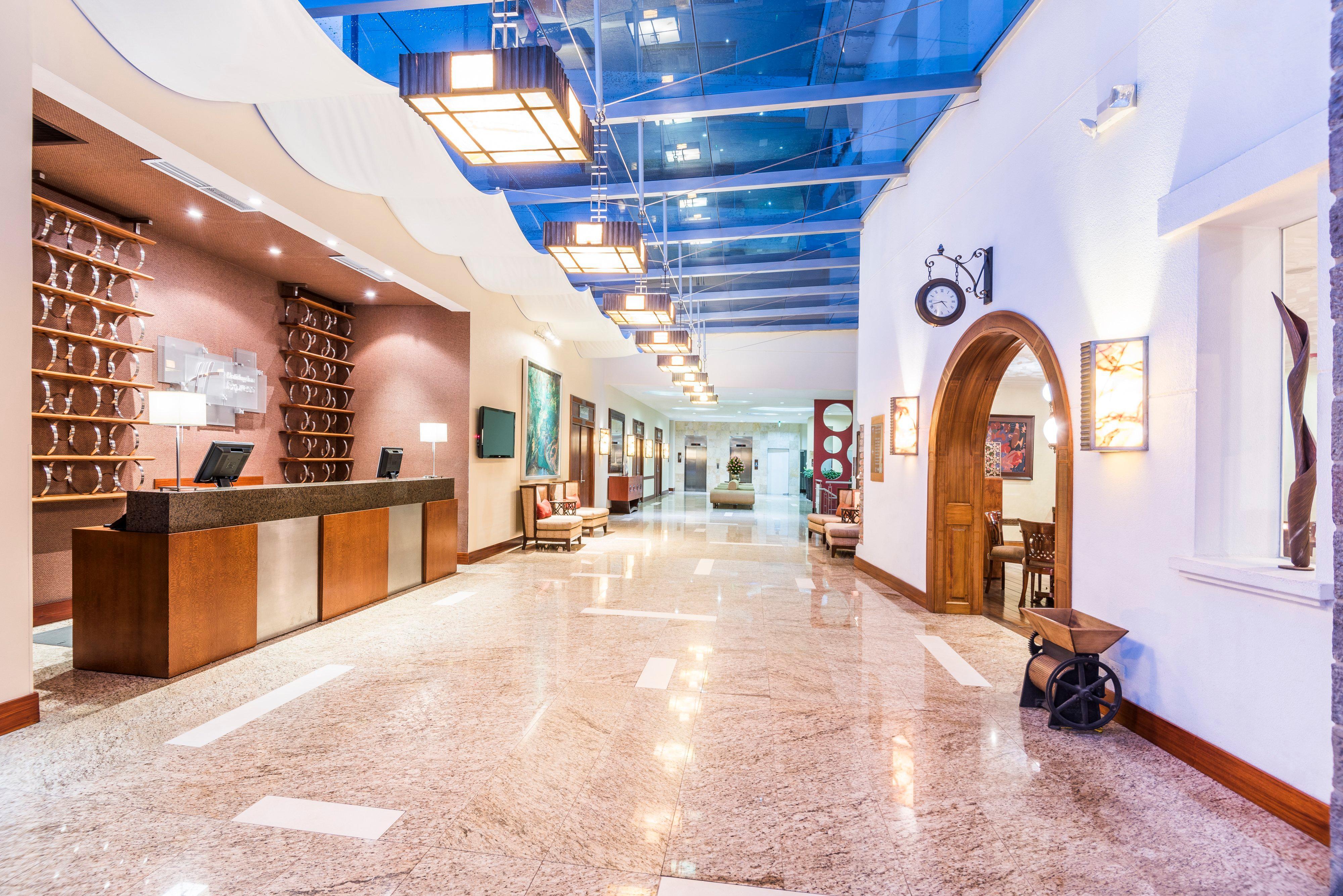 Holiday Inn Express Quito, An Ihg Hotel Bagian luar foto