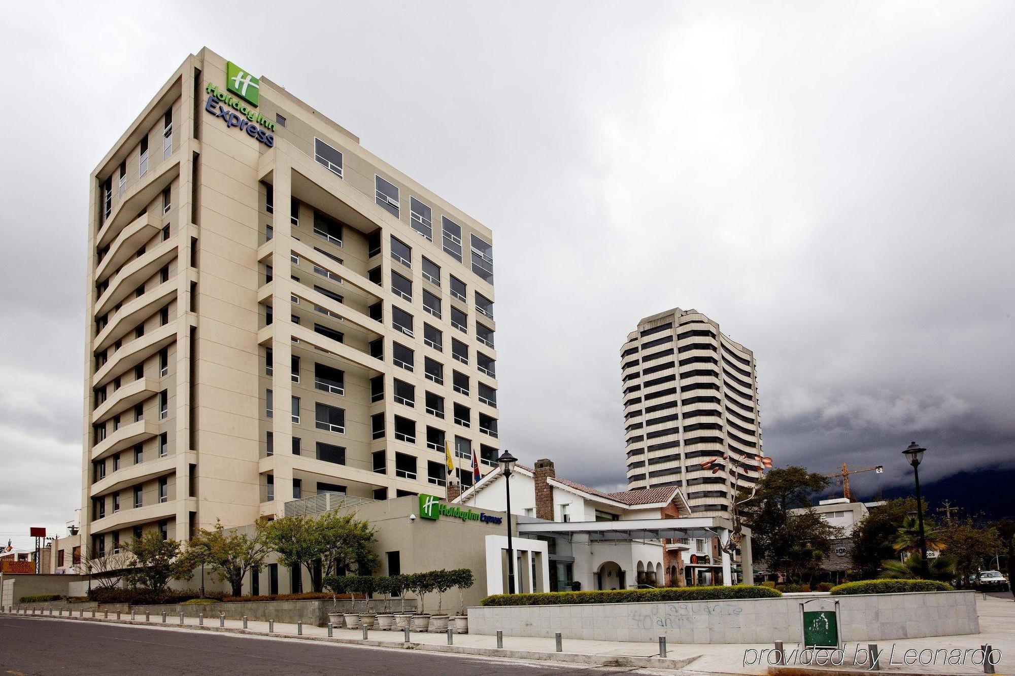 Holiday Inn Express Quito By Ihg Bagian luar foto