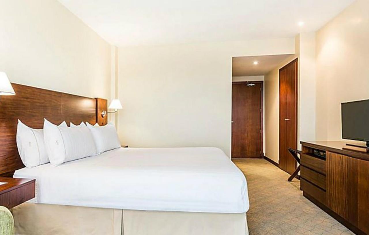 Holiday Inn Express Quito, An Ihg Hotel Bagian luar foto